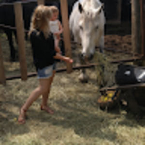 Meet your Posher, Amanda